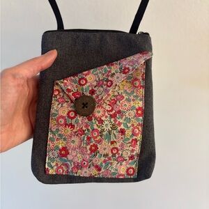 BNWT Mai Vietnamese Handicrafts Hand Made Floral & Gray Crossbody Bag Brand New